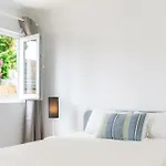 Growth House Oda ve Kahvaltı *