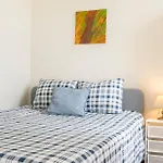Growth House Oda ve Kahvaltı *
