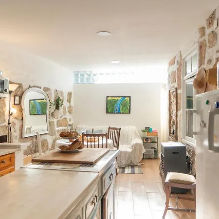 Growth House Bed & Breakfast