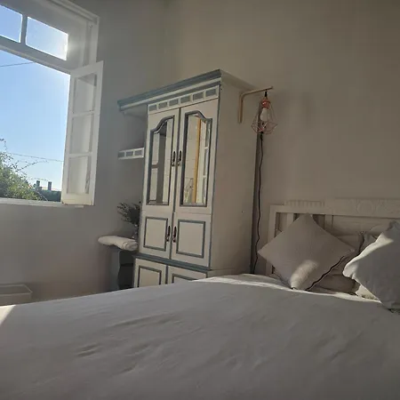 Growth House Frühstückspension Porto