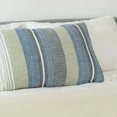 Bed & Breakfast Growth House
