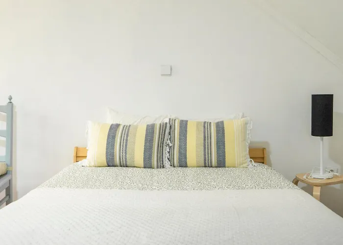 לינה וארוחת בוקר Growth House *