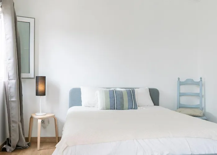 לינה וארוחת בוקר Growth House *