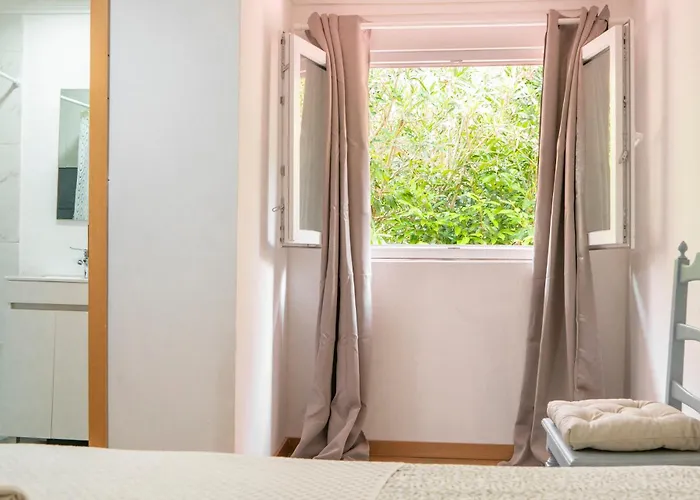 Growth House Bed & Breakfast Oporto