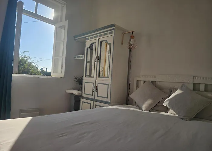 Growth House Bed & Breakfast Oporto
